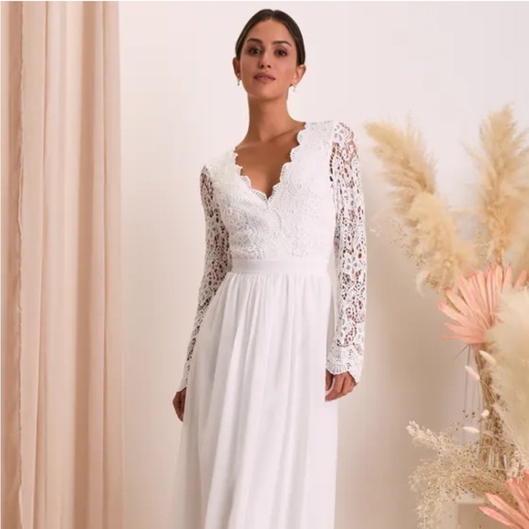 Dress - Picture 1 of 6